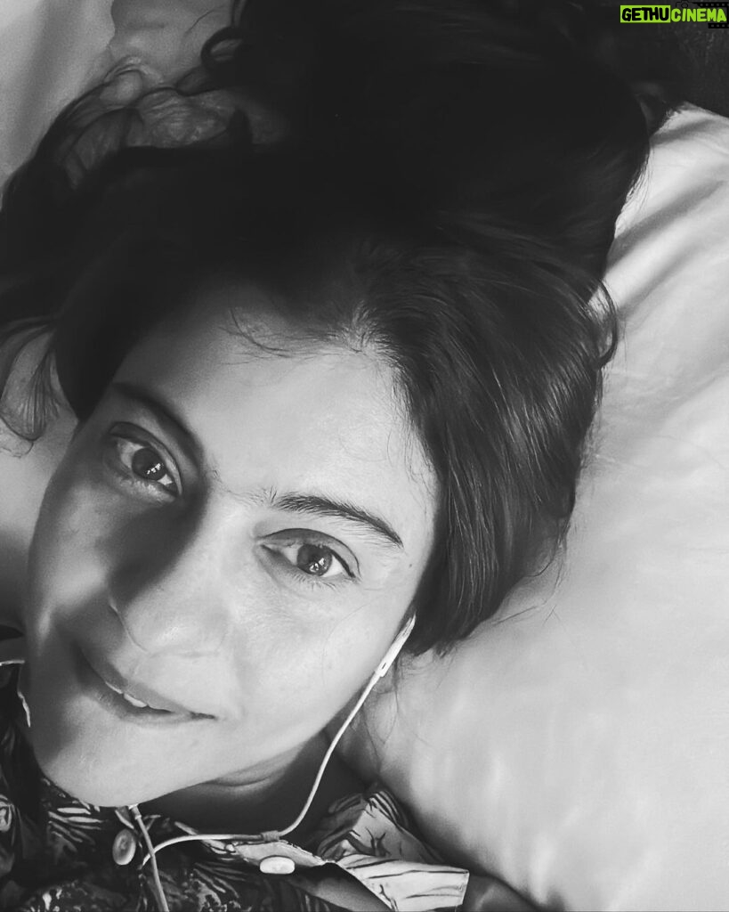Kajol Instagram - It’s a lie-in -bed-and-listen-to-music-and-chill-kind-of-Sunday-no ?