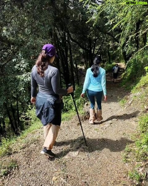 Kajol Instagram - Does everyone know what leech socks are ? 🤔🤔 Let's all do our part to protect these precious ecosystems. #internationalmountainday #nature