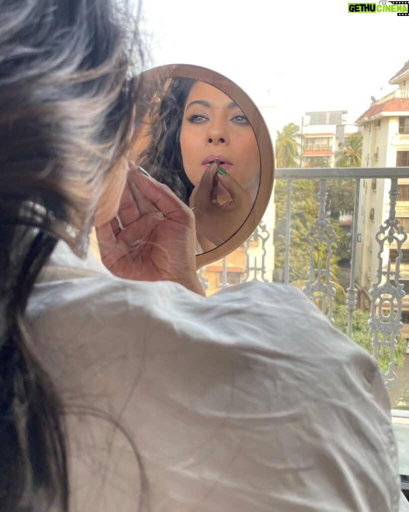 Kajol Instagram - One , two , three, four Mirror mirror tell me more.. #mirrors #reflection #selfreflection