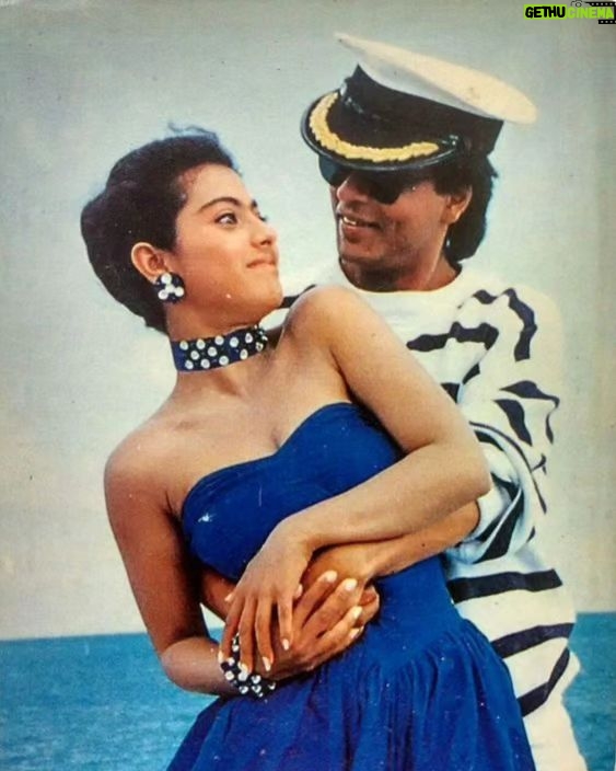 Kajol Instagram - #baazigar completes 30 years.. This set was a whole lot of firsts .. The first time I worked with Saroj Ji, the first time I met @iamsrk . The first time I met @anumalikmusic … and me all of 17 when I started the film .. Abbas bhai and Mustan bhai actually treated me with all the indulgence of a favourite child. And how can I forget @therealxt , @iam_johnylever , @theshilpashetty .. So many good memories and unstoppable laughter .. 😆 To this day, every song and dialogue brings a huge smile to my face .. Just because .. #30yearsofbaazigar