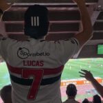 Kaká Instagram - Porque @saopaulofc é sentimento , que jamais acabará!! Eu te amo tricolor ❤️🤍🖤 Te amo futebol ⚽️ Estádio do Morumbi