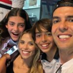 Kaká Instagram - Porque @saopaulofc é sentimento , que jamais acabará!! Eu te amo tricolor ❤️🤍🖤 Te amo futebol ⚽️ Estádio do Morumbi