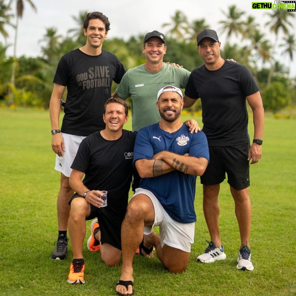 Kaká Instagram - Família, futebol e amigos @caiobasoccercamp ⚽️❤️ Hotel Transamérica Ilha Comandatuba
