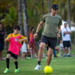Kaká Instagram - Família, futebol e amigos @caiobasoccercamp ⚽️❤️ Hotel Transamérica Ilha Comandatuba