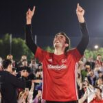 Kaká Instagram - My Chinese fans, I'm glad to spend this beautiful night with all of you, I got the perfect welcome! Back to the pitch, I heard your voice, saw your collections and felt everyone's love. Thanks for caring and support, I will never forget this night! See you next time！