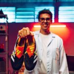 Kaká Instagram - O melhor do passado em uma fórmula exclusiva para o futuro! 🧪⚽ #adidasFootball
