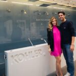 Kaká Instagram - Estamos no paraíso das louças e metais escolhendo os produtos para a casa nova. A @kohlerbrasil oferece a solução completa para o seu banheiro e cozinha, se você está construindo ou reformando precisa visitar a Kohler Experience Center!
