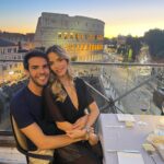 Kaká Instagram - 11.08 Dia de celebrar a vida dessa mulher maravilhosa. Uma das coisas mais legais do nosso relacionamento é que a gente ama estar junto. Fazemos tudo junto, sonhamos, fazemos planos, no tempo livre, nas viagens, no trabalho, no cuidado com nossos filhos, em orações e na comunhão com Deus. @diasleite é minha esposa, é parceira, é amiga, é minha aliada, amor da minha vida. Que o Senhor te cubra de bençãos, que você repouse debaixo das asas de Deus, que o Espirito te envolva e te guie em todos os seus passos!! Te amo ❤️ ! Muito! Pra sempre ♾️