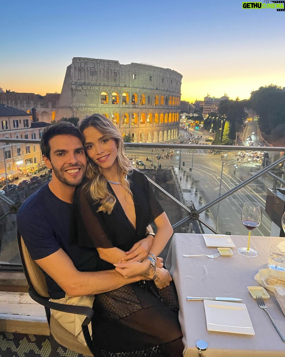 Kaká Instagram - 11.08 Dia de celebrar a vida dessa mulher maravilhosa. Uma das coisas mais legais do nosso relacionamento é que a gente ama estar junto. Fazemos tudo junto, sonhamos, fazemos planos, no tempo livre, nas viagens, no trabalho, no cuidado com nossos filhos, em orações e na comunhão com Deus. @diasleite é minha esposa, é parceira, é amiga, é minha aliada, amor da minha vida. Que o Senhor te cubra de bençãos, que você repouse debaixo das asas de Deus, que o Espirito te envolva e te guie em todos os seus passos!! Te amo ❤️ ! Muito! Pra sempre ♾️