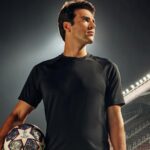 Kaká Instagram - This camera quality is amazing! Thanks @oppo for the 🔥 pics. #ShotonOPPO #MakeYourMiracle #UCL