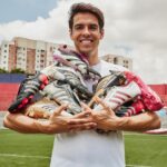 Kaká Instagram - unmatched excellence in both player and boot. 😍  excelência incomparável tanto no jogador quanto na chuteira. 😍