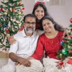 Kalyani Anil Instagram - Happy Christmas Fam ⛄️♥️ Miss you @ananduanil_ 🥲😘 📸 @jithuthampifm @travancoreads Location @ztudio69 Trivandrum, India
