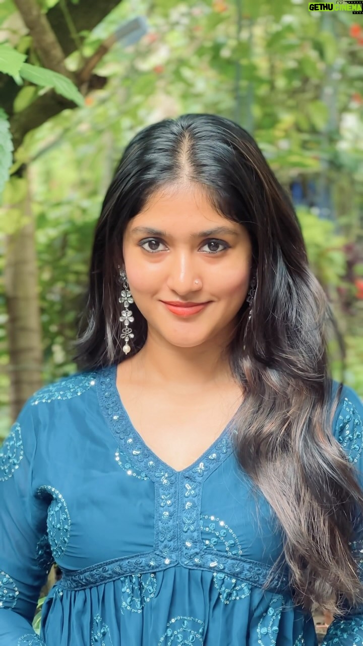 Kalyani Anil Instagram - Hitting theatres this Jan🦋🌸 @vineeth84 @sajidyahiya @actor_vijaybabu @nehanazneenshakil @ranjithsajeev @fridayfilmhouseofficial @cinemapranthan @fragrantnaturefilmcreations @annesajeev #sajidyahiya #vineethsreenivasan #nehanazneenshakil #ranjithsajeev #annesajeev #fridayfilmhouseofficial #actorvijaybabu #qalbthemovie #cinemapranthan #fragrantnaturefilmcreations Trivandrum, India