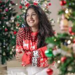 Kalyani Anil Instagram - Happy Christmas Fam ⛄️♥️ Miss you @ananduanil_ 🥲😘 📸 @jithuthampifm @travancoreads Location @ztudio69 Trivandrum, India