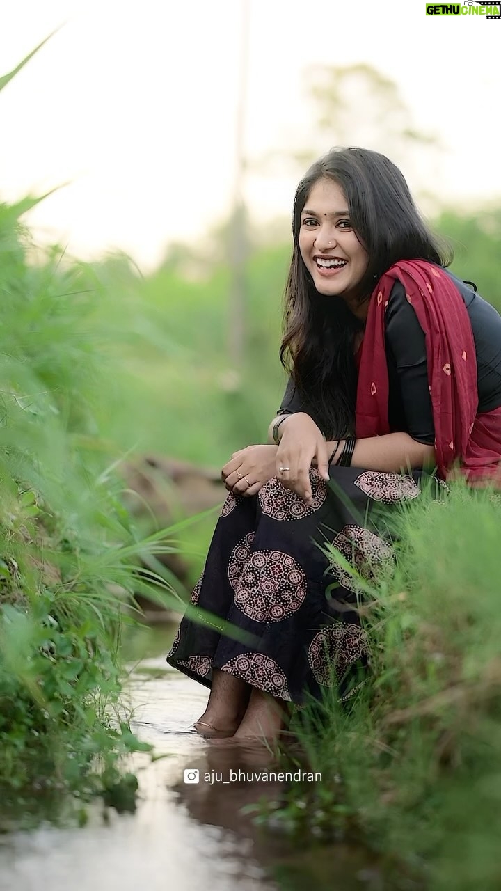 Kalyani Anil - 118.4K Likes - Maamane maamane ….♥️
📸 @aju_bhuvanendran
#trendingnow #song #tamil #reelkarofeelkaro #reelitfeelit #instagram #réel #viral #trend