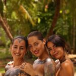 Kamila Rundusová Instagram - Helenka, Kamilka a Adélka. Tři kamarádky, kreativní a spřízněné duše, které věří, že se spojily, aby spolu tvořily. Přijďte nás pozdravit na naši společnou akci. BENEFIČNÍ NEDĚLE V ZRNO ZRNKO 10.září 2023 Čestmírova 17a, 140 00 Praha 4 - Nusle Na co se můžete těšit? Obložené chleby a dobroty od Chef Kamu x Zrno Zrnko, dobrou kávu, lekci jógy vedenou Helenkou Beránkovou a výstavu a prodej fotoobrazů od Adely Bellini 50% z výtěžku poputuje na Bali jako podpora projektu "GREEN BOOKS", jehož zakladatelem je čech Petr Hindrich PRVNÍ PŘEDSTAVENÍ NOVÉ KNIHY "Nejbarevnější CESTA"  14:30 - 16:00 hodin - jivamukti lekce jógy Helena Beránková  * cena lekce - 500,-Kč * omezená kapacita - nutná rezervace u @helenberankova 17:00 hodin - autogramiáda nové knihy "Nejbarevnější CESTA" Chef Kamu 14:00 hodin - po celou dobu - prodejní výstava fotoobrazů Adela Bellini Přijďte si s námi udělat hezké odpoledne, těšíme se na vás🖤 @helenberankova @chefkamu @adelabellini @zrno_zrnko @greenbooks_org