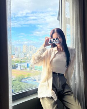 Kang Na-ru Instagram - Naru Camera📸