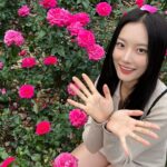 Kang Na-ru Instagram – 아마도 블랙핑크 지수의 꽃을 추고싶었던 것..🌺