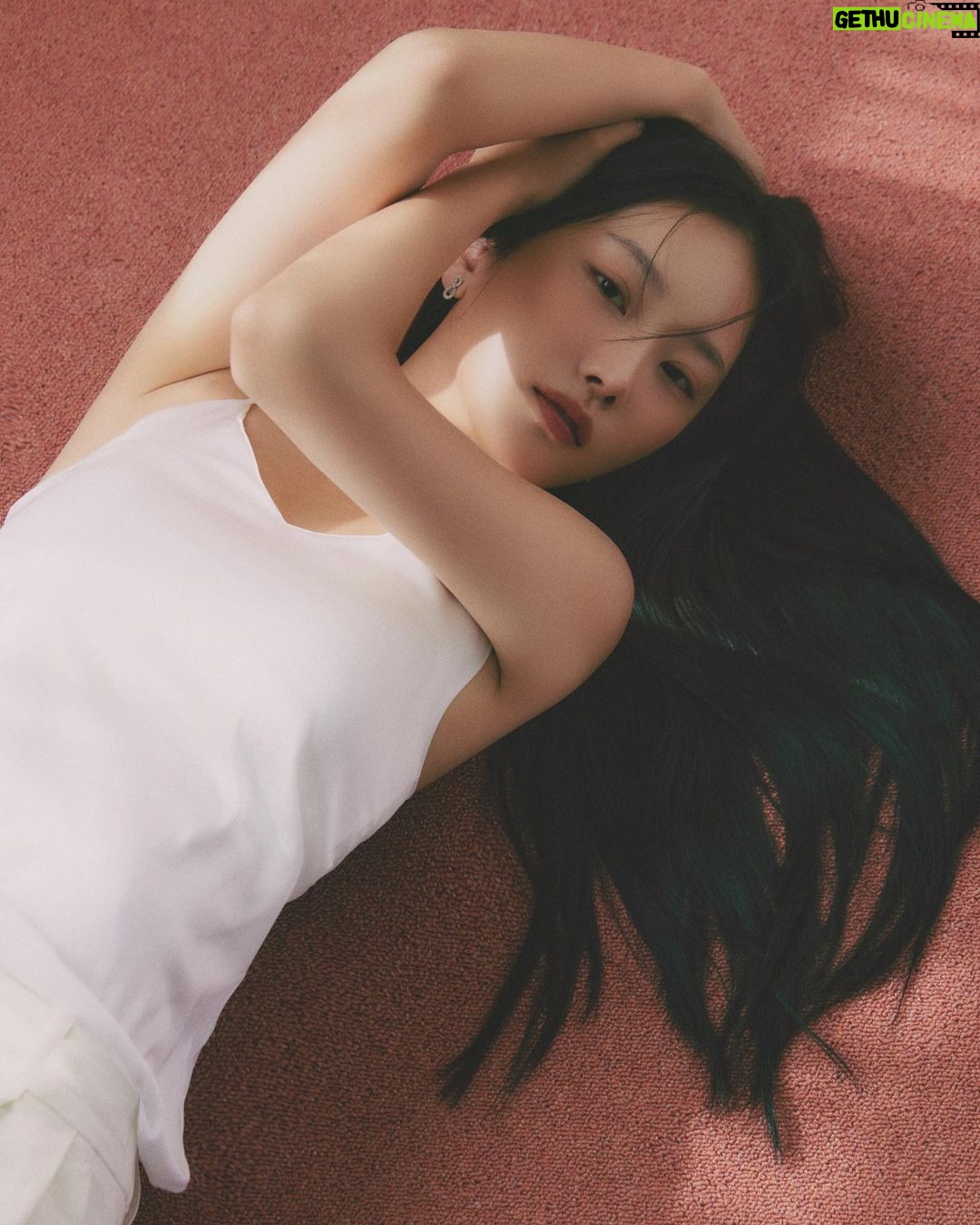 Kang Na-ru - 523 Likes - 나른 나루😴