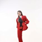Kangna Sharma Instagram - My mind goes into party mode when I wear red ❤️🫶
