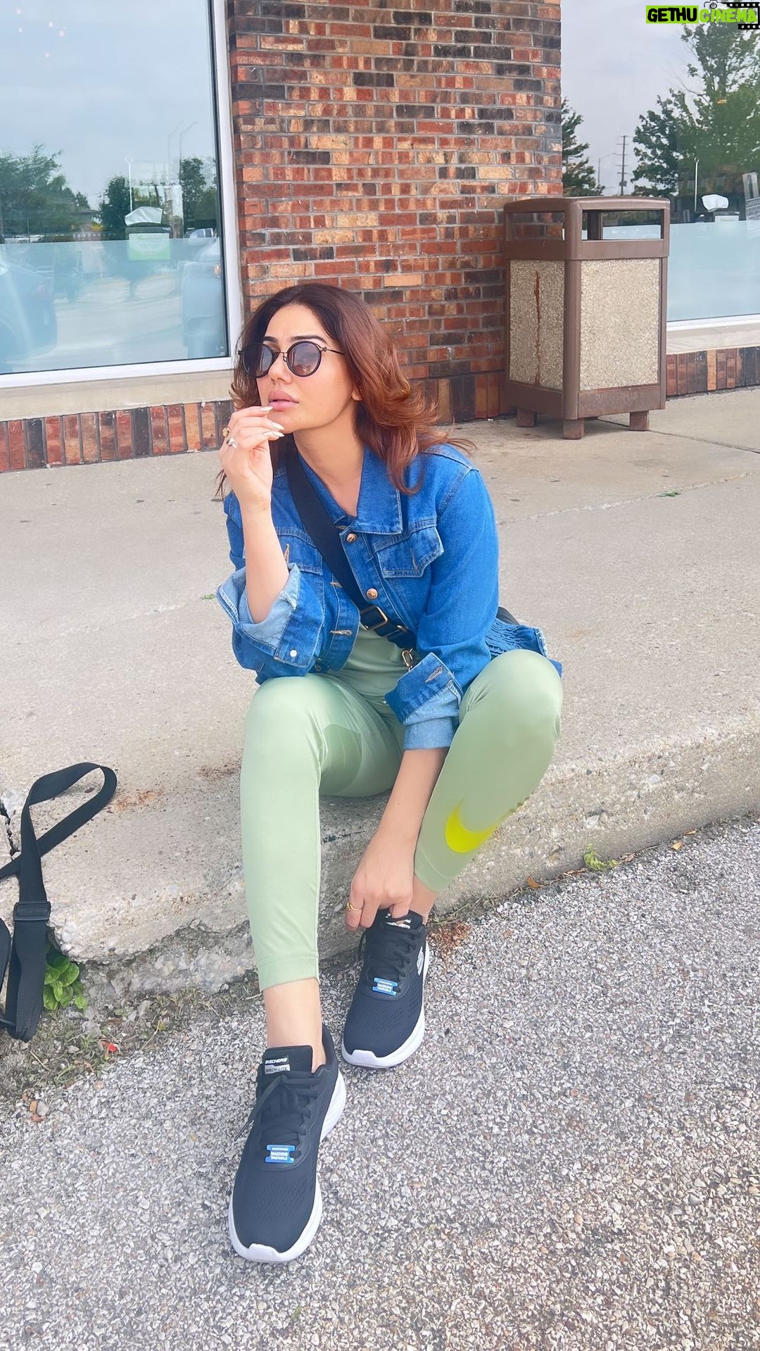 Kangna Sharma Instagram - Meri fitness ka Raaj 🫣