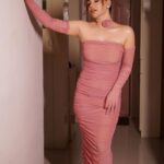 Kangna Sharma Instagram – You are not his Princess 👸 
You are your own Queens 🤴 

MUA – @makeup_asfaque 
Edit @faizialiphotography 
Retouching- @safyanali_retouching