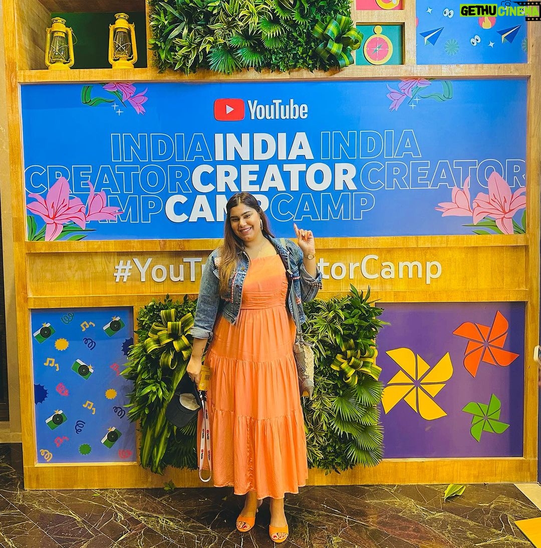 Kanisha Malhotra Instagram - What a fun day it was at #YouTubeCreatorCamp My first of many more. So glad to be part of this beautiful community called YouTube. Attended so many insightful sessions, met fellow creators & ate lot of good food 😛 What a fruitful & amazing day it was. I truly love my job specially on days like these ❤️⭐️ Thanks for having me @youtubecreatorsindia @youtubeindia Wearing @getpeachy.in Styled by @cosmo_bydivya P.S.- Full Vlog coming out very very soon on my YT channel. Do subscribe to it. Link is in my bio ❤️ #youtube #youtuber #youtubevideos #google #youtubeforcreators #YTFF #kanishamalhotra