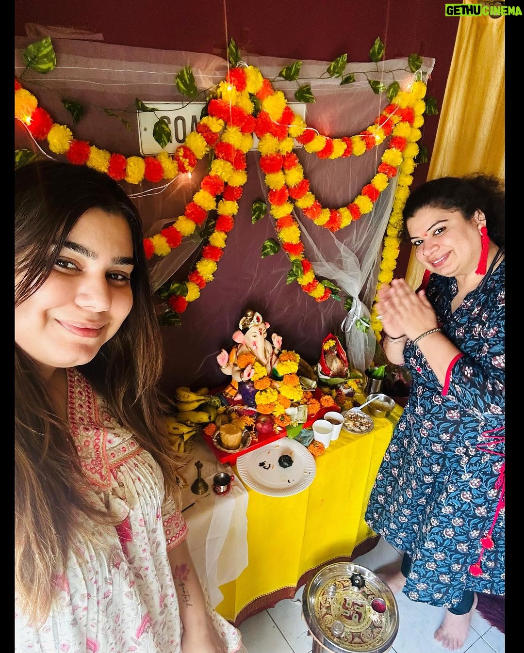 Kanisha Malhotra Instagram - Toh kuch aisa raha iss saal ka Ganpati Festival. Thankyou for coming Bappa. Will miss you.. come back soonest β€οΈππ #ganpati #ganpatibappamorya #ganpatidecoration #ganpatibappa #ganeshchaturthi #ganesha #kanishamalhotra #10yearsofkanukegannu