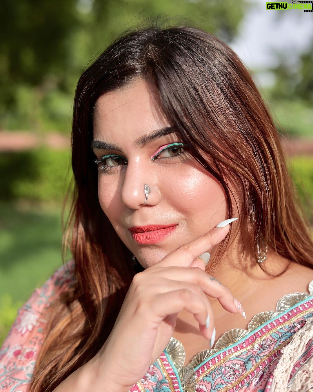 Kanisha Malhotra Instagram - Sometimes you gotta be a beauty and a beast. In frame @kanishamalhotraofficial #jodhpur #jodhpurcafe #jodhpurdiary #jodhpuri #jodhpurcity #portrait #portraitphotography #photographer #jodhpursearch #jodhpurkatukda