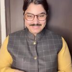 Kanisha Malhotra Instagram - Papa log kuch zyada hi cute hote hai yaar aur age ke sath bache ban jaate hai. Protect them yaar & be nice to them. They might not say much but they love us alot. Aaj jaake bol do I love you papa. #fathersday #fatherlove #fatherhood #fathersdaygifts #comedy #viral #trending #comedyreels #father #kanishamalhotra
