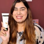 Kanisha Malhotra Instagram - It’s time to breakup with your breakouts with Soulflower’s SPF 50 broad spectrum sunscreen ✨ It has turmeric, jiske benefits aapko pata hi hai endless hai. It’s non comedogenic which means it won’t clog your pores!🥳 So guys what are you waiting for? Go grab yours and you can use my code KANISHA10 for some extra discount. @soulflowerindia #soulflower #skincare #skin #selflove #kanishamalhotra #routine #suncreen #beauty #skincaretips #skincarewithkani #glow #instagram #trending #explore #viral #reel #rosemary #soulfam #vegan #natural #kanishamalhotra #skincarewithkani