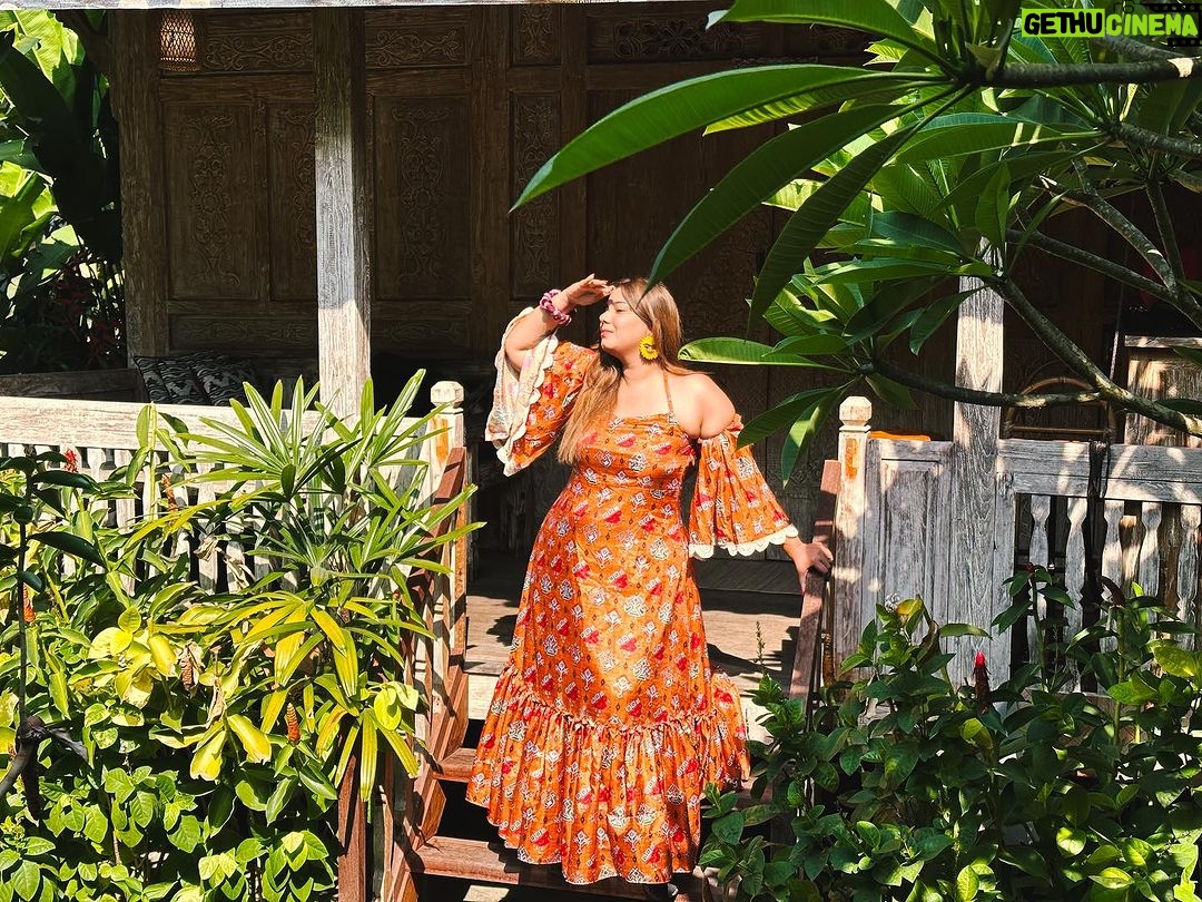 Kanisha Malhotra Instagram - Posting about Bali while sitting in Vietnam. Aah. I love the traveler life ❤️😍🧿 Btw found this really beautiful rustic villa in Ubud. Will post a reel about it soon❤️ Outfit @labelsaras Outfit PR @mediatribein #ubud #bali #rusticvibes #airbnb #aesthetics #baliindonesia #travelwithkani #explore #travel #travelgram #kanishamalhotra