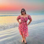 Kanisha Malhotra Instagram - Beautiful Beach, Pink sky that matched my dress & the cool breeze that matched my mood. What else can one ask for on their holiday right? Well I definitely had my ‘Dear Zindagi’ moment at Kuta Beach, Bali. This holiday truly was an eye opener for me in many ways & quite relaxing too. Vlogs coming out soonest. Stay tuned 🤩💫🌟🌊🏝️ Dress @athenalifestyle.in Dress PR @mediatribein #beachlife #beachvibes #kuta #kutabeach #bali #baliindonesia #travelwithkani #kanishamalhotra #explore Kuta Beach Bali