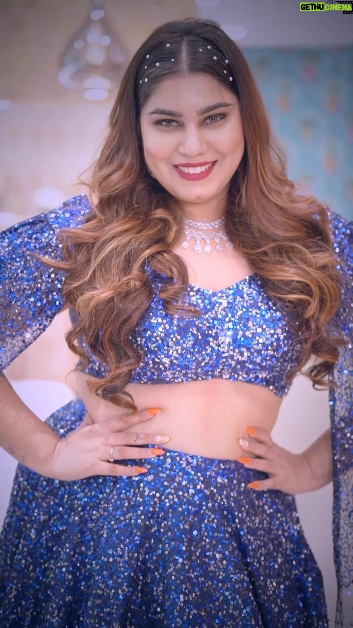 Kanisha Malhotra - 5.7K Likes - POV - Gearing up for festive season
.
.
Hair & Makeup @jayshreebparmar16
Outfit & Jewellery by : @krupa_jain
Shot by @whoisclicking
Styled by @cosmo_bydivya
Editing @prolab.edits
.
.
#Kanishamalhotra #festiveseason #lehenga #bossbabe #explore #indianwear #trending #weddingseason #explore