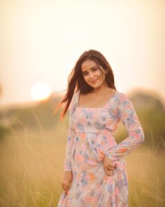 Kanmani Manoharan Instagram - #kanmanimanoharan✨ Outfit @gogarb_in Styling @keziah_costume_stylist Shot @dhanush__photography #kanmanimanoharan✨ #shoot #photoshoot