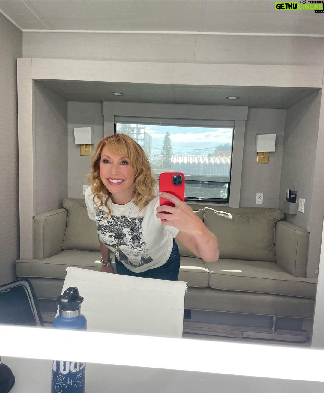 Kari Byron - 6.8K Likes - Smile check. Working with friends is my favorite kind of work. @thekevinhealey13 😜