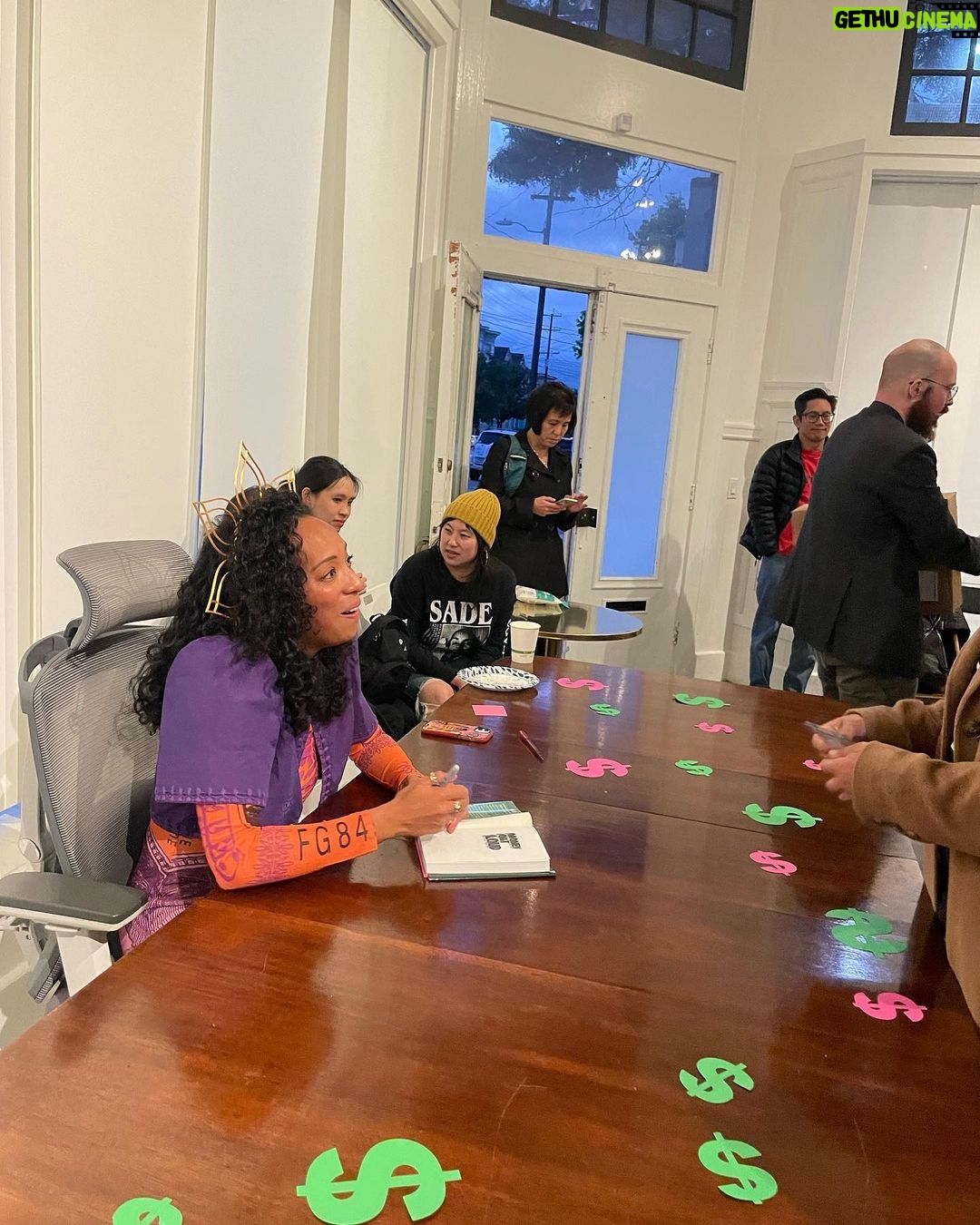 Kari Byron Instagram - Tonight was so great. I interviewed Berna Anat about her book, #MoneyOutLoud. @heyberna is the only person I have seen bring an audience to tears and laughter talking about financial literacy. 💰💵🤑👑 #bayarea #money #finacialfreedom #finacialliteracy #financialempowerment #book #womenentrepreneurs