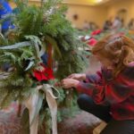 Kari Byron Instagram – I have a new skill. Wreath making! I love making Christmas magic. Thank you @lechatnoirphotography @_filoli

#diy #diymom #christmascraft #crashtestgirl