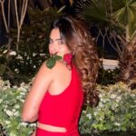 Karishma Sharma Instagram - 📸Get ready with me!💄✨ I’ve learned so much about makeup from the industry in the last few years and I can’t deny my addiction to buying new makeup. That feeling of serotonin when you unbox a fresh palette or a shiny lipstick is just unbeatable! 😍 Tell me, what are your favorite makeup brands? #GetReadyWithMe #MakeupAddict #beauty #toofaced #maccosmetics #wow #cutereelsgirls #makeuptutorial #grwmmakeup Jaipur - The pink city
