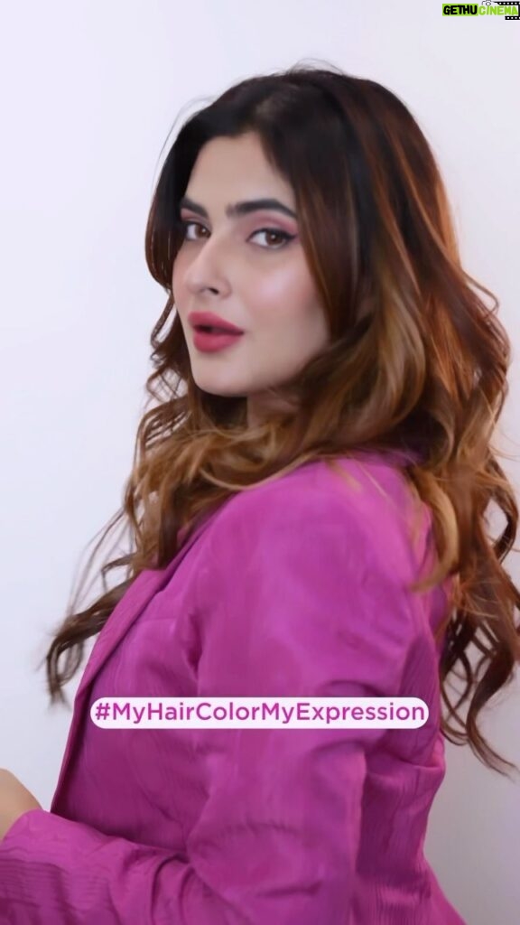 Karishma Sharma Instagram - #AD My hair colour is the resemblance of my personality! It’s not just a hair colour, It helps bring out my confident side! Thanks to the @LOrealParis Casting Creme Gloss Ultra Visible, I’m just in love with my hair. It has no ammonia, gives a vibrant colour even on dark hair, and lasts 32 washes. It made my hair 5X glossier and shinier even on dark hair. I chose the Shade 532 Salted Caramel, from their new Ultra Visible Range. @myntrabeauty @myntra #LOrealParis #UltraVisibleHairColor #MyHairColorMyExpression #LOrealParisIndia *24Hr prior allergy patch tests should be done