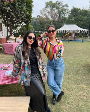 Karisma Kapoor Instagram - Happy birthday to our Tim Timmy 🎂🎈🎉❤️

#familylove