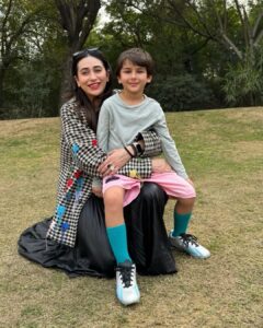 Karisma Kapoor Instagram - Happy birthday to our Tim Timmy 🎂🎈🎉❤️ #familylove