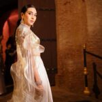 Karisma Kapoor Instagram – Sparkle on ✨💫🤍