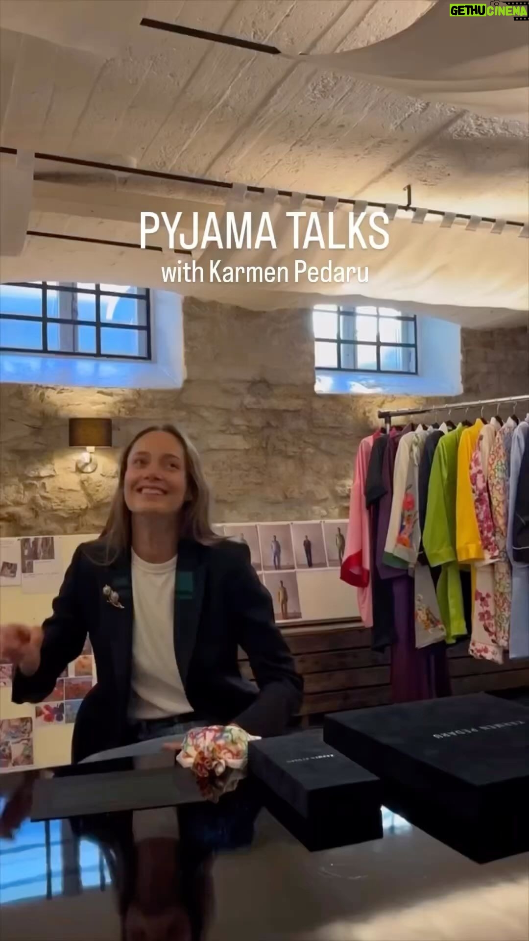 Karmen Pedaru Instagram - Let’s meet the Pyjamas! From playful prints to luxurious fabrics, these 100% Mulberry silk pyjamas add an extra touch of elegance and comfort to every occasion. @karmenpedaru.silk #luxurysilkpyjamas
