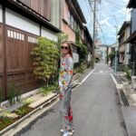 Karmen Pedaru Instagram – Exploring the city of Nagoya comfortably in my luxurious silk pyjamas! 🥢🖼️☀️

@karmenpedaru.silk

#LuxurySilkPyjamas #ExploreInStyle #WhereComfortMeetsLuxury Nagoya, Japan