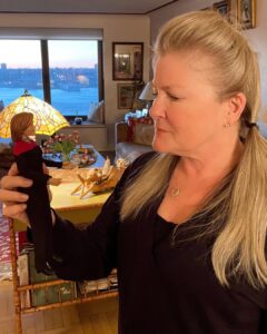 Kate Mulgrew Instagram - A cross-posted thread of photos from my Twitter: 1. Tiny Janeway from @startrekexo6 paid me a visit and caught me up on all the #StarTrek news! Everyone has been very busy. 2. She said that you all loved the new trailer for #StrangeNewWorlds, welcome to the family! Helming a series isn't for the faint of heart, but @ansonmount is up to the job. 3. A great deal of fun was had on the @startrekthecruise , which I will be part of once again in 2023. Tropical beverages may be consumed in greater quantites and I will need @robert_picardo to be ready with hangover remedies. 🍹🍹 4. Also, Star Trek Online had several ships become canon - this is applauded by both Admiral and Marshal Janeway, although my mirror counterpart gave off more of an 
