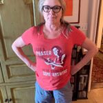 Kate Mulgrew Instagram - Proper demonstration of the Janeway Stance...thanks to @voydocumentary for the shirt, and congrats on smashing the funding record!