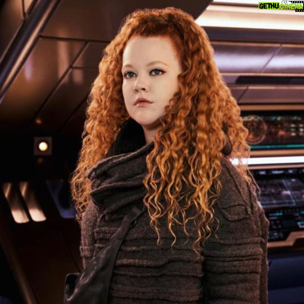 Kate Mulgrew Instagram - I saw the @forbes article on Mary Wiseman @morywise clearly killing it onscreen & off in #StarTrekDiscovery. Happy to have your wit, enthusiasm, & talent as part of the franchise. I know a thing or two about “haters” - pay no mind. You’re perfect as you are. https://www.forbes.com/sites/dawnstaceyennis/2020/12/17/fan-favorite-mary-wiseman-is-killying-it-on-star-trek-discovery/