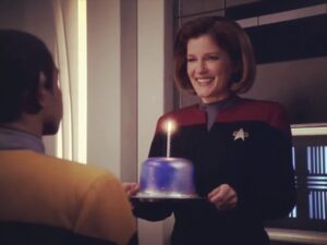 Kate Mulgrew Instagram - A very happy birthday to #Janeway - born on this future day in Bloomington, Indiana. I've already had several cups of coffee in her honor! ☕️🎂🎉 

#HappyBirthdayJaneway 
@startrek @startrekonpplus @janewaycollective @trekonlinegame