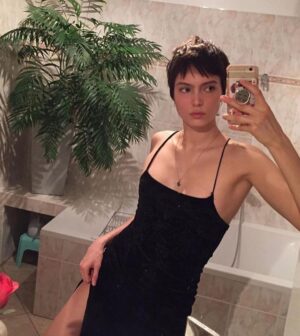 Kate Vitamin Instagram - This year we’re missing flashlight and grandma. Grandma much more.
